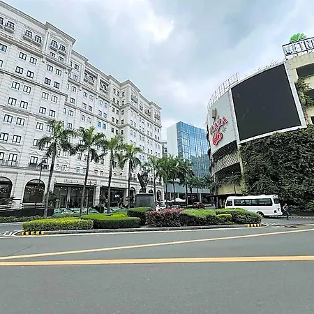 Studio Unit In One Palm Tree Villas Across Naia Terminal 3