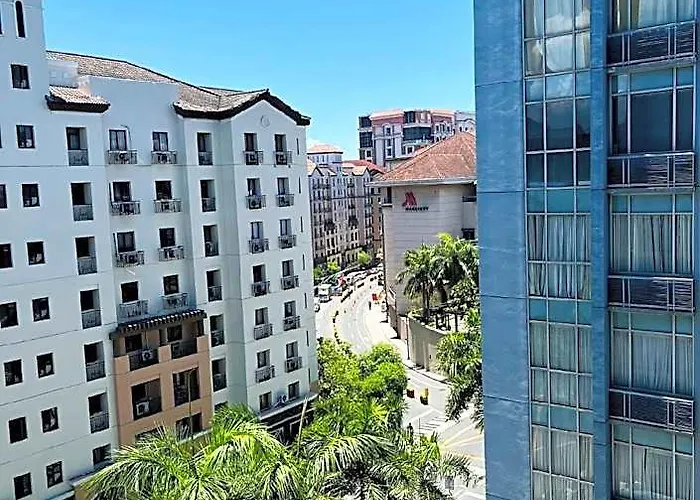 Hotel One Palm Tree