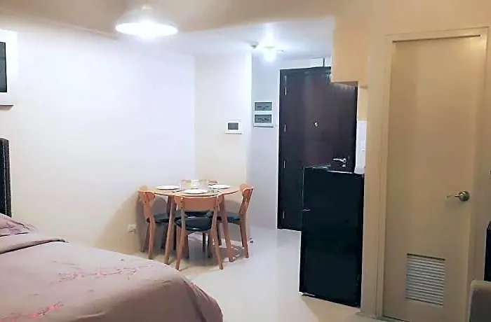 One Palm Tree Hotel 4*